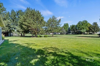 Beautifully Updated Home with Golf Course Views in Prime on Lakeview Golf Club in Idaho - for sale on GolfHomes.com, golf home, golf lot