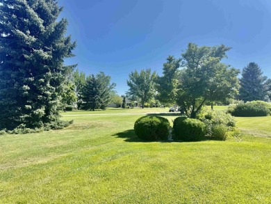 Beautifully Updated Home with Golf Course Views in Prime on Lakeview Golf Club in Idaho - for sale on GolfHomes.com, golf home, golf lot