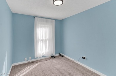 Welcome to this beautifully renovated 3-bedroom, 2-bath gem in on Lake Mohawk Golf Club in Ohio - for sale on GolfHomes.com, golf home, golf lot