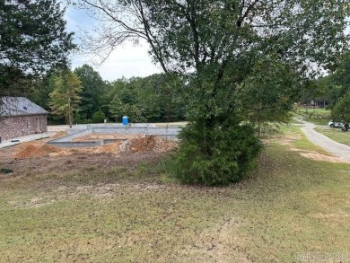 Beautiful new construction with 3 bdr. 2.5 baths, plus office on Isabella Golf Course  in Arkansas - for sale on GolfHomes.com, golf home, golf lot