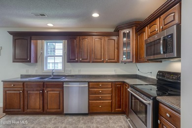 NEW INTERIOR PAINT THROUGHOUT!! Welcome to the highly desirable on North Shore Country Club in North Carolina - for sale on GolfHomes.com, golf home, golf lot