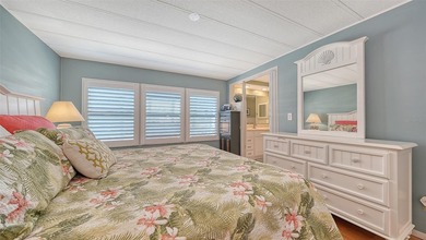 Welcome to Venice Isle, a highly sought-after 55+ mobile home on Pelican Pointe Golf and Country Club in Florida - for sale on GolfHomes.com, golf home, golf lot