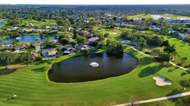 HUGE PRICE REDUCTION!!! As nice as it gets in Eastpointe CC! on Eastpointe Country Club in Florida - for sale on GolfHomes.com, golf home, golf lot