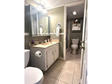 Enjoy easy and comfortable living in this bright 1-bedroom, 1 on Pembroke Lakes Golf Club in Florida - for sale on GolfHomes.com, golf home, golf lot