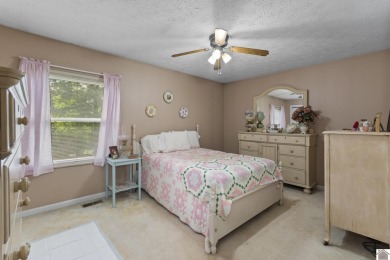 Charming 3 BR, 2 BA home located in the city limits of Kuttawa! on Mineral Mound Golf Course in Kentucky - for sale on GolfHomes.com, golf home, golf lot