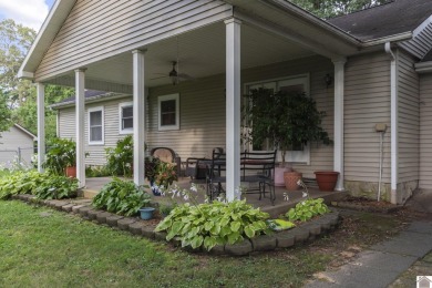 Charming 3 BR, 2 BA home located in the city limits of Kuttawa! on Mineral Mound Golf Course in Kentucky - for sale on GolfHomes.com, golf home, golf lot