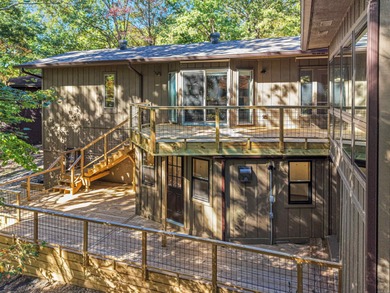 Prepare to be impressed! This meticulously updated 2 bed, 2 bath on DeSoto Golf Course in Arkansas - for sale on GolfHomes.com, golf home, golf lot