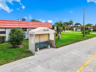 :Spacious Villa style Corner home in the Seville Section of on Kings Point Golf -Flanders Way in Florida - for sale on GolfHomes.com, golf home, golf lot