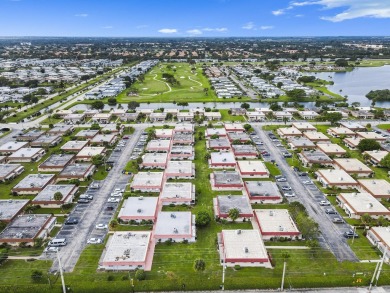 :Spacious Villa style Corner home in the Seville Section of on Kings Point Golf -Flanders Way in Florida - for sale on GolfHomes.com, golf home, golf lot