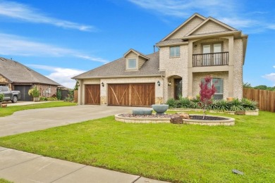 Get your tees and clubs ready! This 4 bedroom, 2.5 bath move in on Stone River Golf Club in Texas - for sale on GolfHomes.com, golf home, golf lot