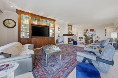 Rare spacious 3-bedroom, 3-bath condo at Desert Island with on Desert Island Golf and Country Club in California - for sale on GolfHomes.com, golf home, golf lot