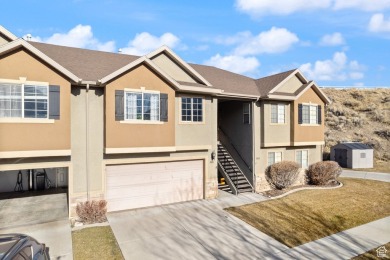 Welcome to your dream townhome in Spanish Fork! Nestled near on Spanish Oaks Golf Course in Utah - for sale on GolfHomes.com, golf home, golf lot