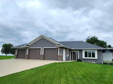 Beautiful Golf Course Retreat on .62 Acres - Move-In Ready on The Ridge Golf Club in Iowa - for sale on GolfHomes.com, golf home, golf lot