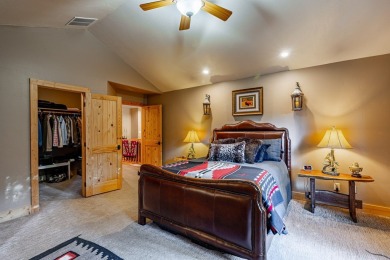 Pristine MeadowCreek Golf Resort Home. Features spacious on Meadowcreek Golf Resort in Idaho - for sale on GolfHomes.com, golf home, golf lot