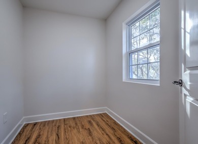 NO HOA, LARGE .69 ACRE LOT, FULLY RENOVATED ---- Completely on The Tradition Golf Club in South Carolina - for sale on GolfHomes.com, golf home, golf lot