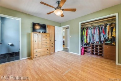 * Offers deadline is 6pm Monday, July 7th* Attention golf on Port Huron Golf Club in Michigan - for sale on GolfHomes.com, golf home, golf lot