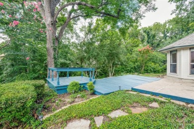 Tucked away on a peaceful cul-de-sac, this charming 3-bedroom on Sherrill Park Golf Course in Texas - for sale on GolfHomes.com, golf home, golf lot