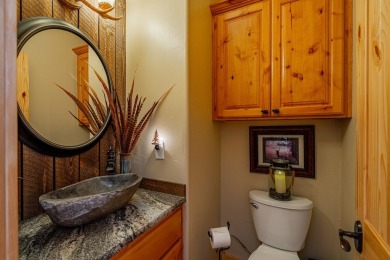 Pristine MeadowCreek Golf Resort Home. Features spacious on Meadowcreek Golf Resort in Idaho - for sale on GolfHomes.com, golf home, golf lot