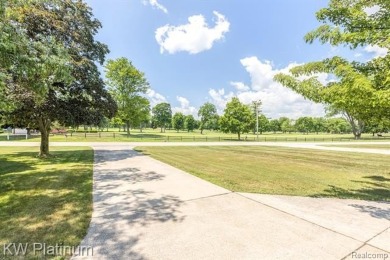 * Offers deadline is 6pm Monday, July 7th* Attention golf on Port Huron Golf Club in Michigan - for sale on GolfHomes.com, golf home, golf lot