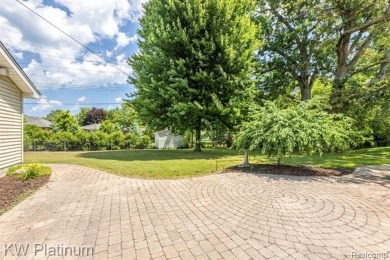 * Offers deadline is 6pm Monday, July 7th* Attention golf on Port Huron Golf Club in Michigan - for sale on GolfHomes.com, golf home, golf lot