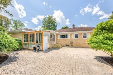 * Offers deadline is 6pm Monday, July 7th* Attention golf on Port Huron Golf Club in Michigan - for sale on GolfHomes.com, golf home, golf lot