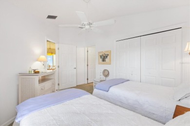 Courtyard Villa with a STRETCHED 2-CAR GARAGE offered TURN-KEY on The Links of Spruce Creek in Florida - for sale on GolfHomes.com, golf home, golf lot