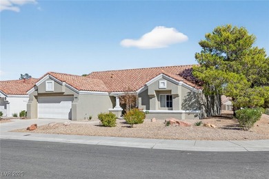 Located in the desirable 55+ community of Sun City Summerlin on Highland Falls Golf Club in Nevada - for sale on GolfHomes.com, golf home, golf lot
