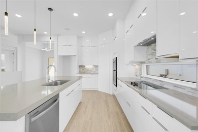 Beautiful 3 bed/3 bath one story courtyard home on an end lot - on Providence Golf Club in Florida - for sale on GolfHomes.com, golf home, golf lot