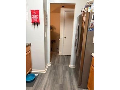 BACK ON THE MARKET, PRICE REDUCED. This split-foyer home sits on on Brookside Golf Course in Virginia - for sale on GolfHomes.com, golf home, golf lot