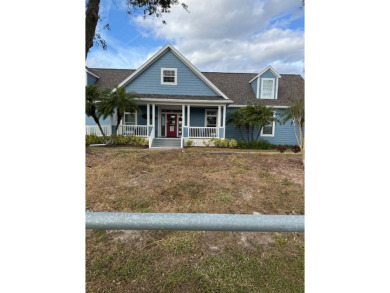 453 Don Tab Way on Golden Lakes Golf Course in Florida - for sale on GolfHomes.com, golf home, golf lot