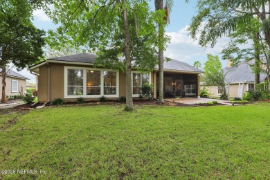 Luxury Golf Course Living in Award-Winning Eagle Harbor!Welcome on Eagle Harbor Golf Club in Florida - for sale on GolfHomes.com, golf home, golf lot