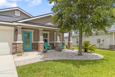 Adorable, move-in ready 3/2 home located in World Golf Village on King and Bear Golf Course/World Golf Village in Florida - for sale on GolfHomes.com, golf home, golf lot