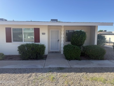 Step into this beautifully updated 1 bedroom, 1 bathroom condo on Sun City Country Club in Arizona - for sale on GolfHomes.com, golf home, golf lot