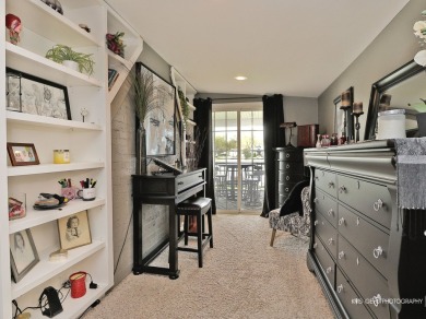 If you want to get away from it all, this is the property for on Chapel Hill Country Club in Illinois - for sale on GolfHomes.com, golf home, golf lot