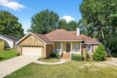 Beautifully maintained and move-in ready on a quiet Diamondhead on Diamondhead Country Club in Mississippi - for sale on GolfHomes.com, golf home, golf lot