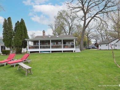 If you want to get away from it all, this is the property for on Chapel Hill Country Club in Illinois - for sale on GolfHomes.com, golf home, golf lot