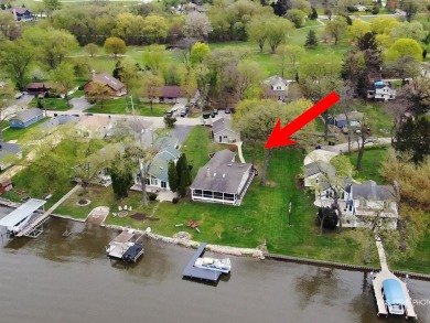 If you want to get away from it all, this is the property for on Chapel Hill Country Club in Illinois - for sale on GolfHomes.com, golf home, golf lot
