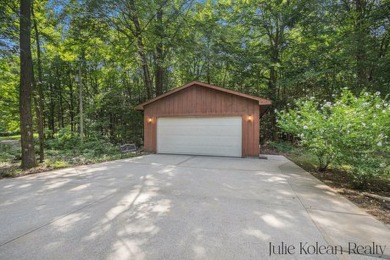 Don't miss this opportunity to own a well-maintained property on on Grand Haven Golf Club in Michigan - for sale on GolfHomes.com, golf home, golf lot