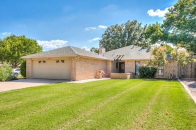 This spacious home in Bentwood Country Club Estates offers on Bentwood Country Club in Texas - for sale on GolfHomes.com, golf home, golf lot
