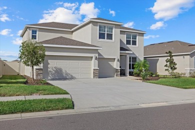 Discover the exquisite D.R. Horton's Jordyn Model home in the on Lakewood National Golf Club in Florida - for sale on GolfHomes.com, golf home, golf lot