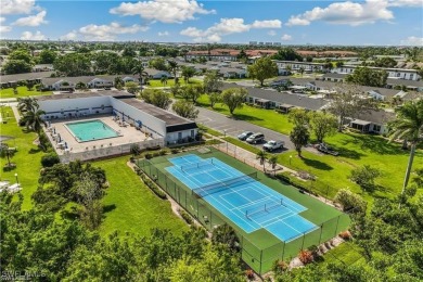 MYERLEE GARDENS - Spacious light and bright fully furnished on Myerlee Country Club in Florida - for sale on GolfHomes.com, golf home, golf lot