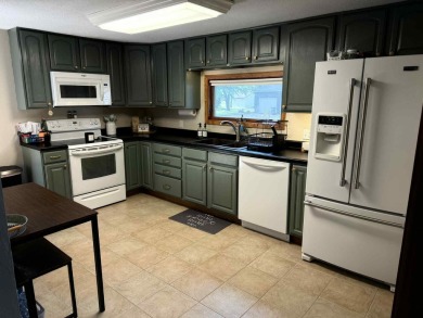 Welcome to 1020 9th Street in the heart of Sibley, Iowa -- a on Sibley Golf And Country Club in Iowa - for sale on GolfHomes.com, golf home, golf lot