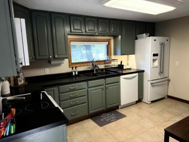 Welcome to 1020 9th Street in the heart of Sibley, Iowa -- a on Sibley Golf And Country Club in Iowa - for sale on GolfHomes.com, golf home, golf lot