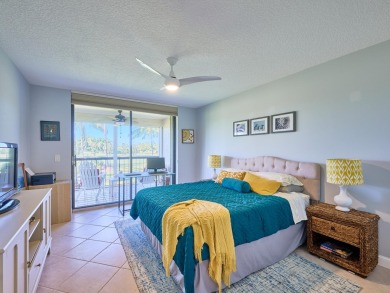 Welcome to this exquisite 2-bed, 2-bath condo in the highly on Fountains Golf and Country Club in Florida - for sale on GolfHomes.com, golf home, golf lot