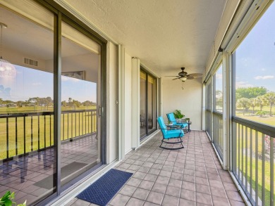 Welcome to this exquisite 2-bed, 2-bath condo in the highly on Fountains Golf and Country Club in Florida - for sale on GolfHomes.com, golf home, golf lot