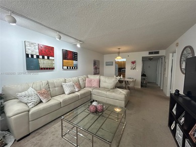 Spacious and well-maintained 1-bedroom, 1.5-bath condo located on Pembroke Lakes Golf Club in Florida - for sale on GolfHomes.com, golf home, golf lot