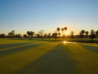 Welcome to this exquisite 2-bed, 2-bath condo in the highly on Fountains Golf and Country Club in Florida - for sale on GolfHomes.com, golf home, golf lot