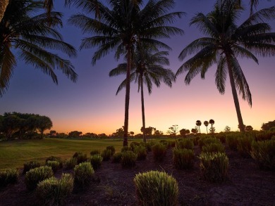 Welcome to this exquisite 2-bed, 2-bath condo in the highly on Fountains Golf and Country Club in Florida - for sale on GolfHomes.com, golf home, golf lot