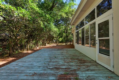 Welcome to this custom-built, open-concept home on beautiful on Fort Walton Beach Golf Course in Florida - for sale on GolfHomes.com, golf home, golf lot