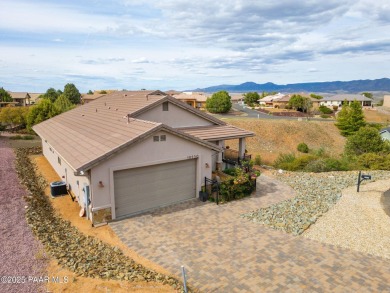 Looking for updated with style? This home has been beautifully on Prescott Golf and Country Club in Arizona - for sale on GolfHomes.com, golf home, golf lot